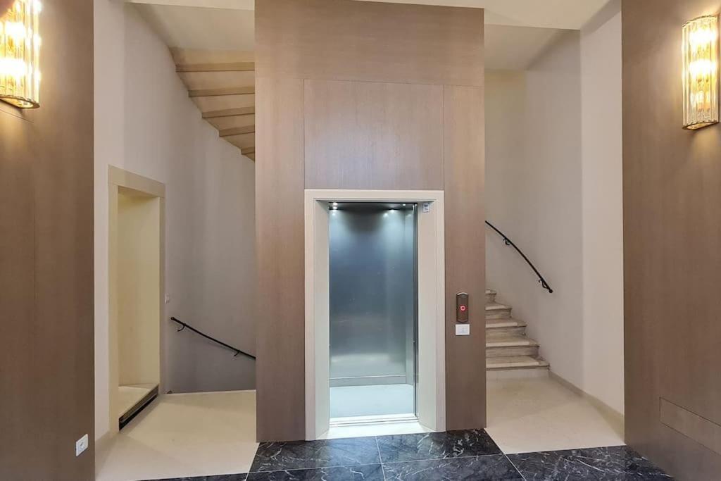 Queen Verona Luxury Apartment מראה חיצוני תמונה