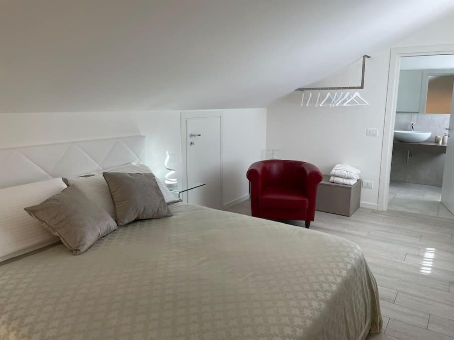 Queen Verona Luxury Apartment מראה חיצוני תמונה